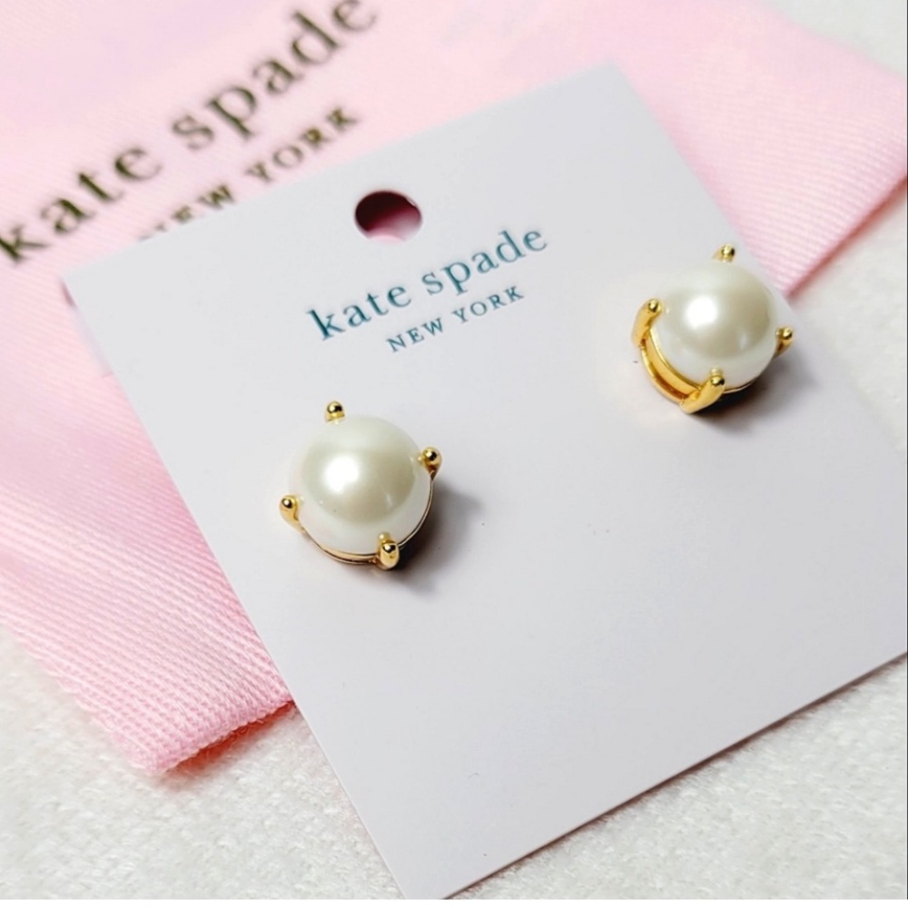 Kate Spade • Rise ans Shine Pearl Earrings with Cubic Zirconia - Picture 4 of 7
